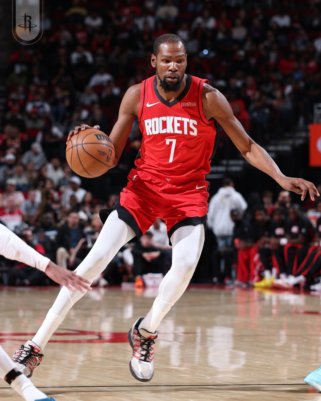 杜兰特39分7助攻火箭险胜森林狼,申京25分14板兰德尔39分